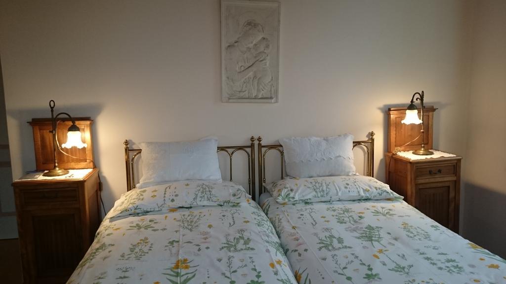B&B Villa Dei Pini Domegliara Стая снимка