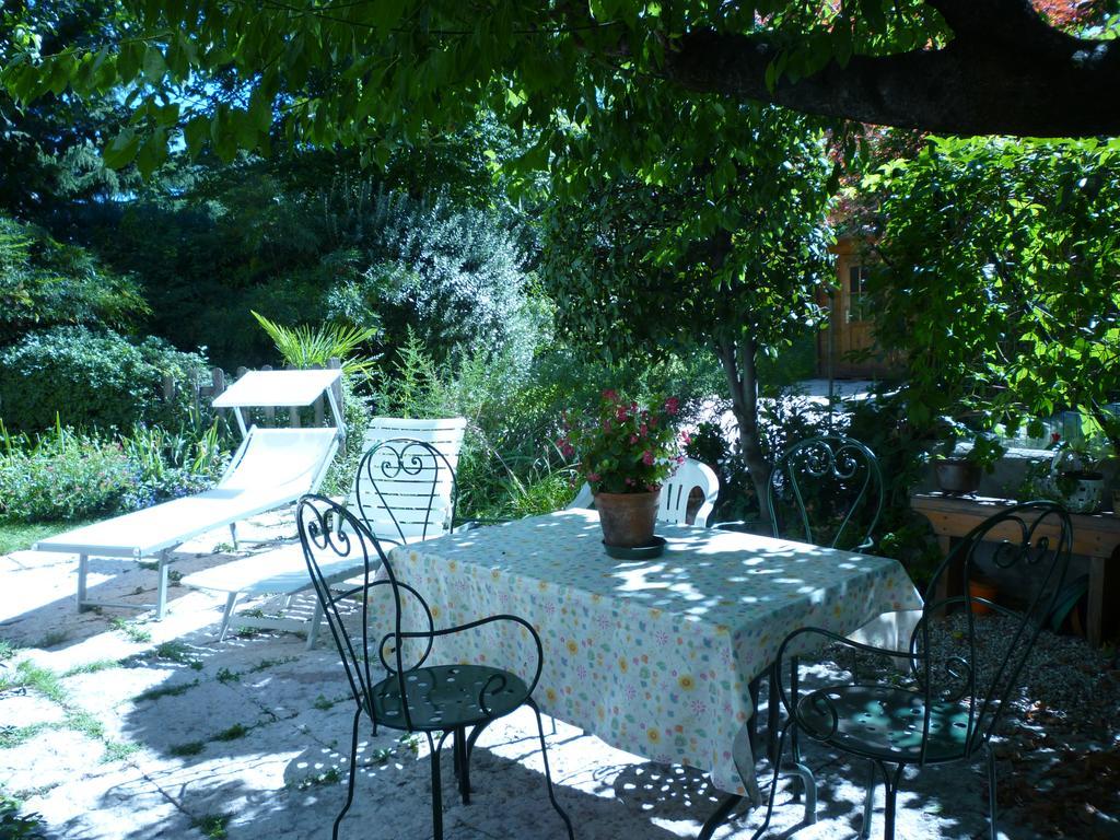 B&B Villa Dei Pini Domegliara Екстериор снимка