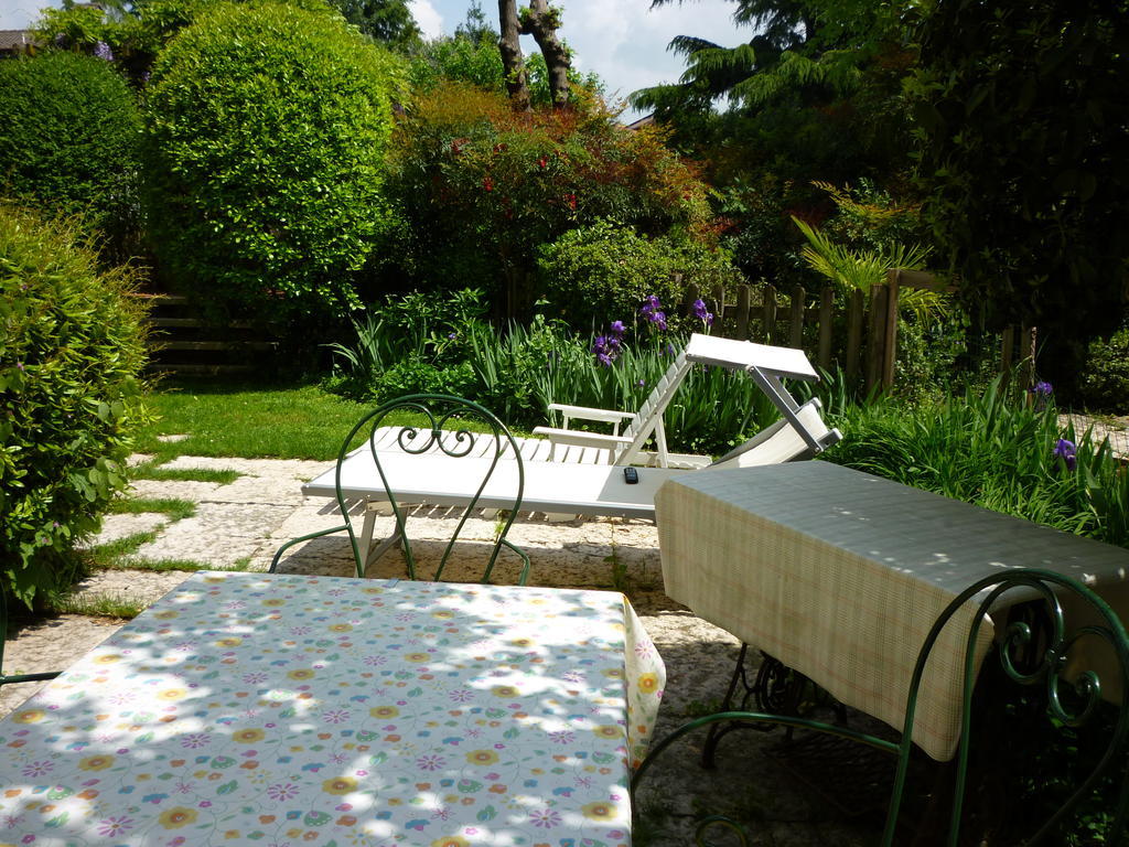 B&B Villa Dei Pini Domegliara Екстериор снимка