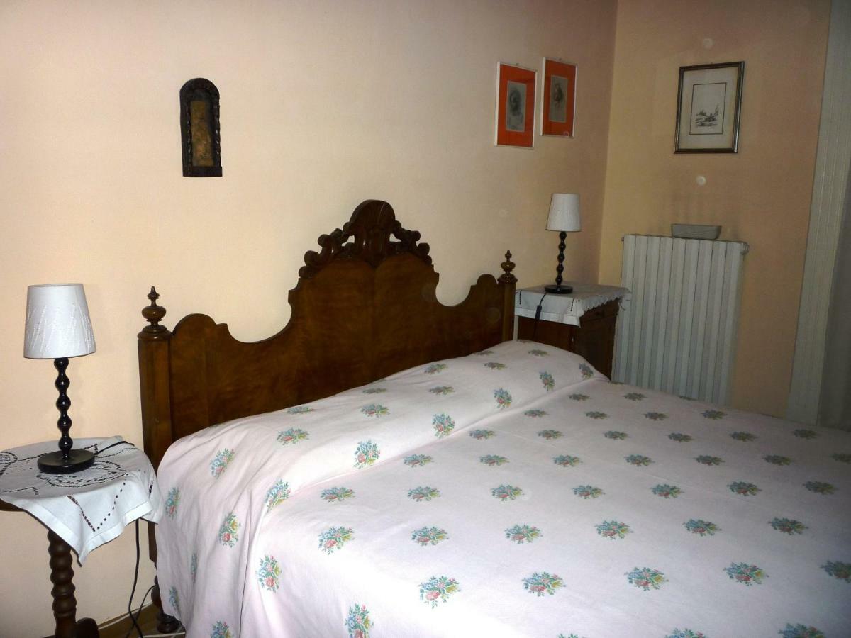 B&B Villa Dei Pini Domegliara Стая снимка